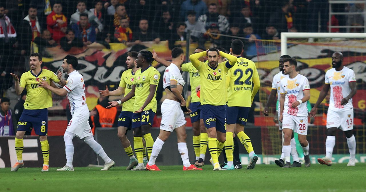 Kayserispor-Fenerbahçe Kayserispor-Fenerbahçe