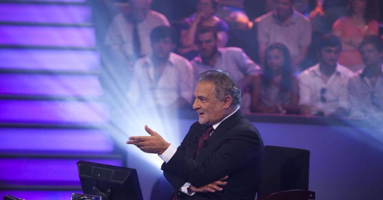 Kenan Işık Kenan Işık