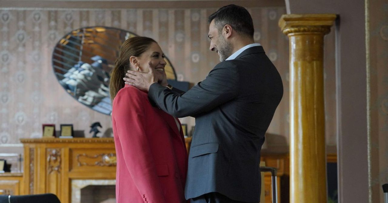 Kızılcık Şerbeti yeni bölümde neler olacak? Kızılcık Şerbeti 57. bölüm 2. fragmanı yayınlandı Kızılcık Şerbeti yeni bölümde neler olacak? Kızılcık Şerbeti 57. bölüm 2. fragmanı yayınlandı