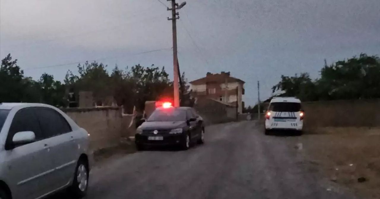 Konya’da dehşet olay: Baba, 5 yaşındaki kızını öldürdü Konya’da dehşet olay: Baba, 5 yaşındaki kızını öldürdü