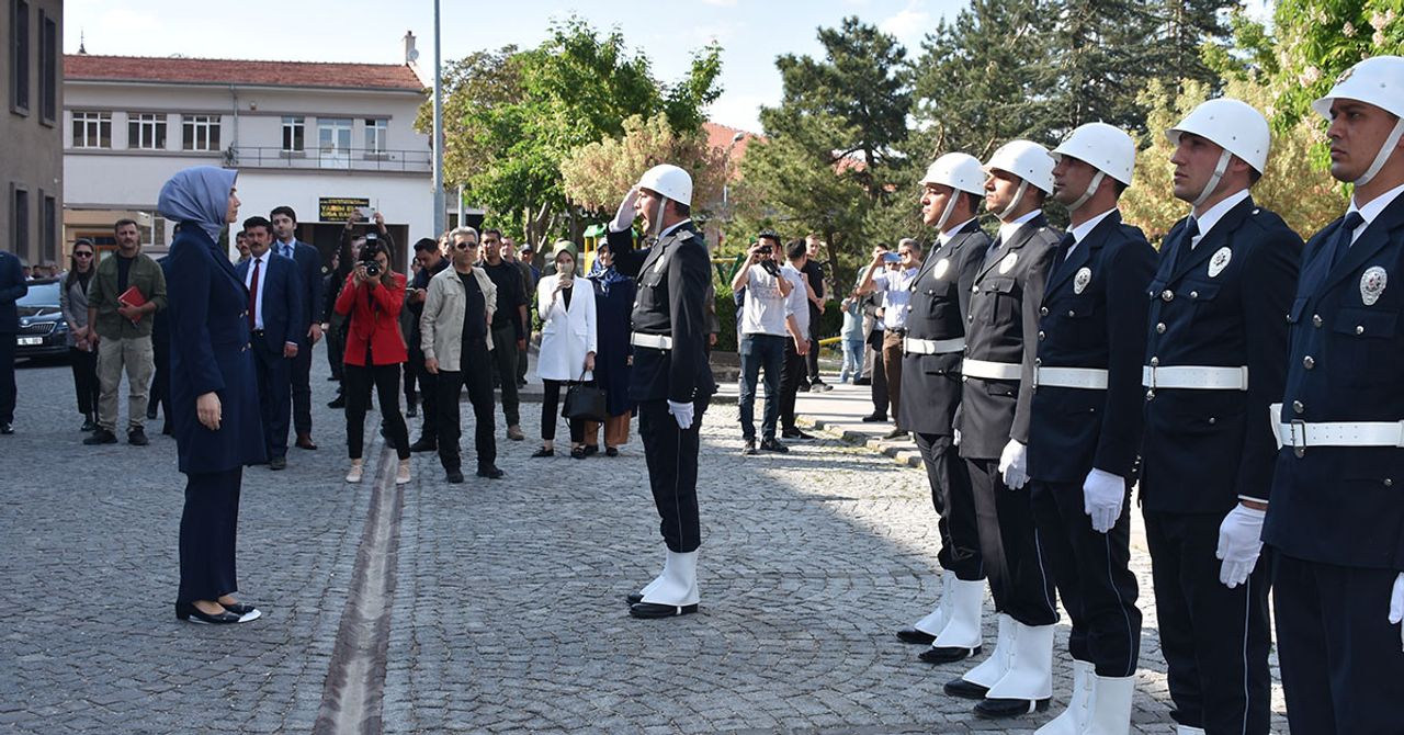 Kübra Güran Yiğitbaşı Kübra Güran Yiğitbaşı