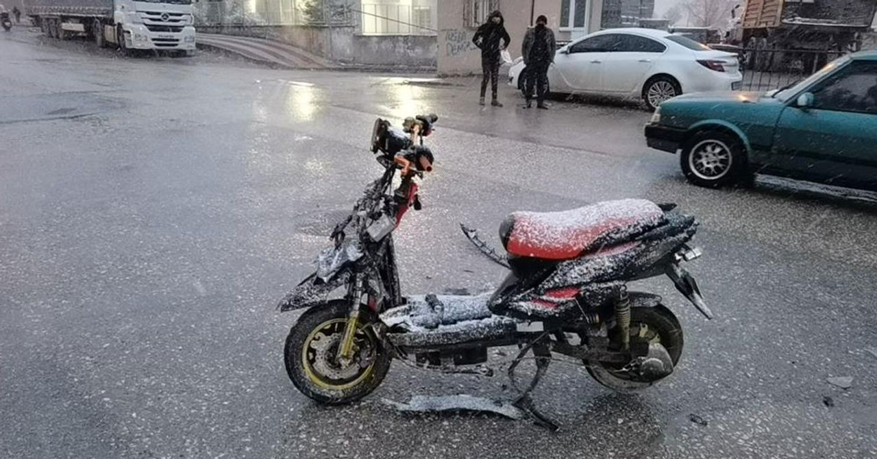 Motosiklet Elektrikli Bisiklet