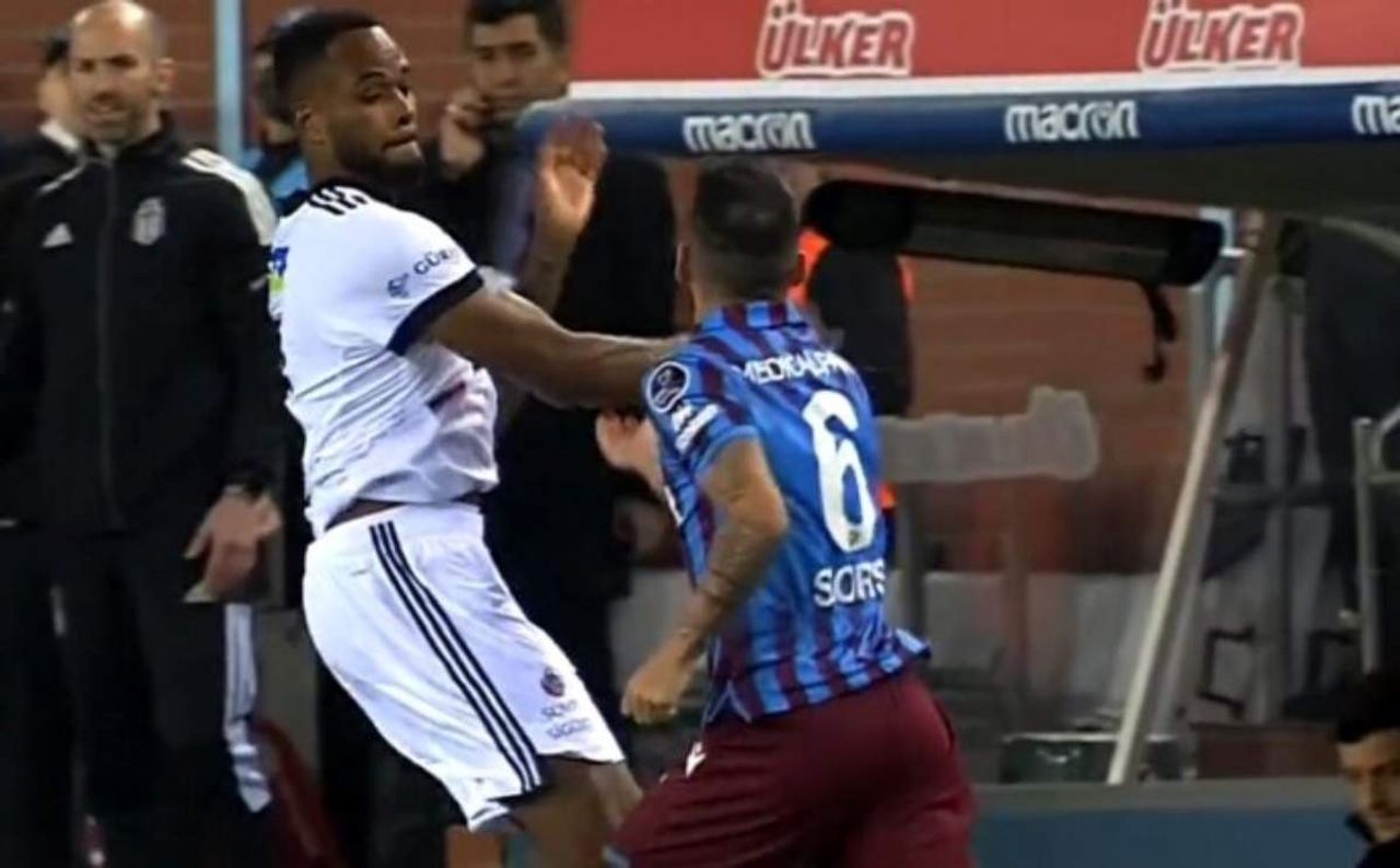 Larin kaç maç ceza alacak? Siopis Larin kaç maç ceza alacak? Siopis