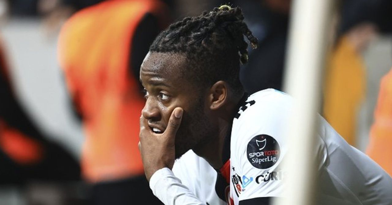 Mich Batshuayi performansıyla eleştiri aldı. Mich Batshuayi performansıyla eleştiri aldı.