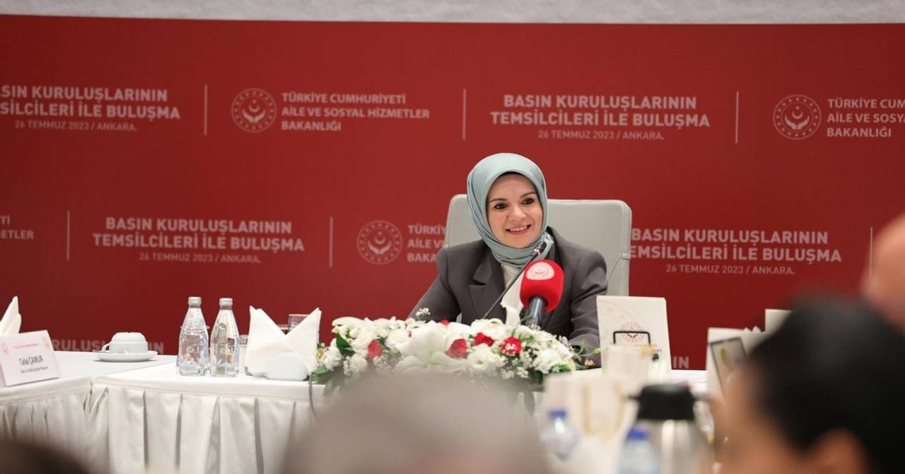 Mahinur Özdemir Göktaş Mahinur Özdemir Göktaş