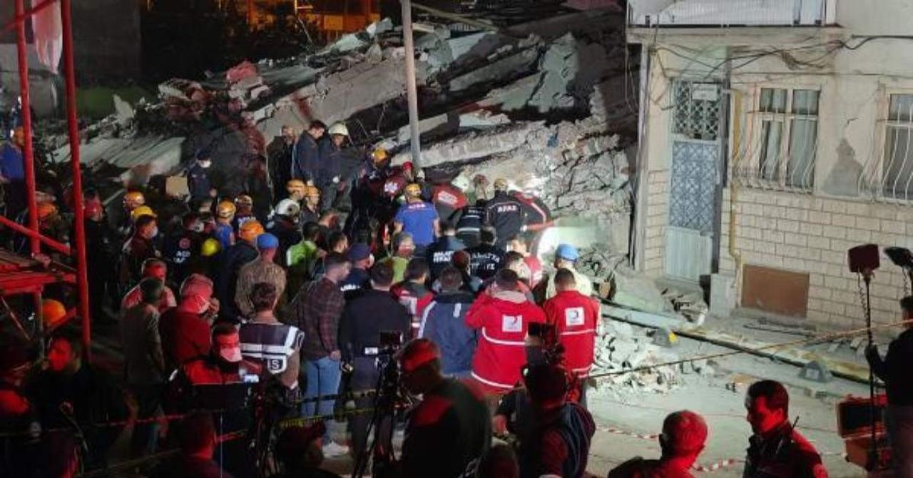 Malatya Bina Çöktü Malatya Bina Çöktü