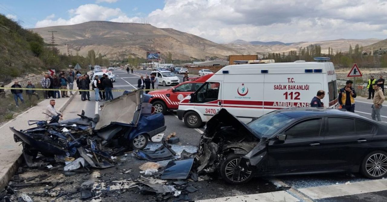 Malatya’da katliam gibi kaza: 3 kişi hayatını kaybetti Malatya’da katliam gibi kaza: 3 kişi hayatını kaybetti
