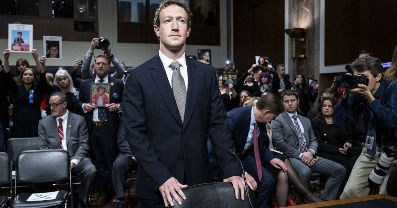 Mark zuckerberg özür diledi Mark zuckerberg özür diledi