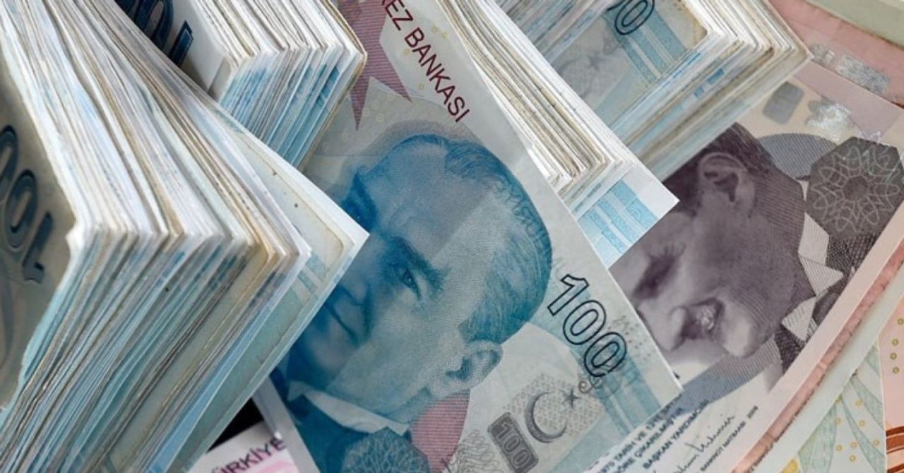 Meclis’ten vatandaş için üst üste adımlar attı: Her ay ek ödeme yapılacak rakam belli oldu Meclis’ten vatandaş için üst üste adımlar attı: Her ay ek ödeme yapılacak rakam belli oldu