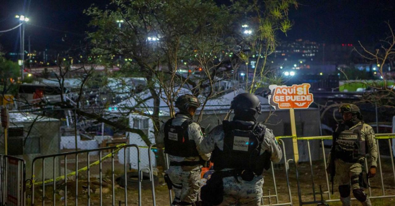 Meksika’da seçim mitinginde sahne çöktü: Çok sayıda ölü ve yaralı var Meksika’da seçim mitinginde sahne çöktü: Çok sayıda ölü ve yaralı var