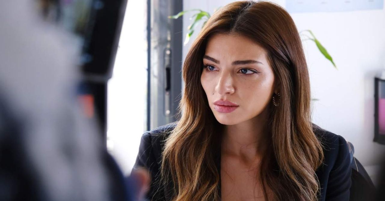 Melisa Aslı Pamuk Melisa Aslı Pamuk