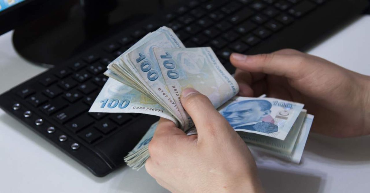 Memura ve emekliye zam Memura ve emekliye zam