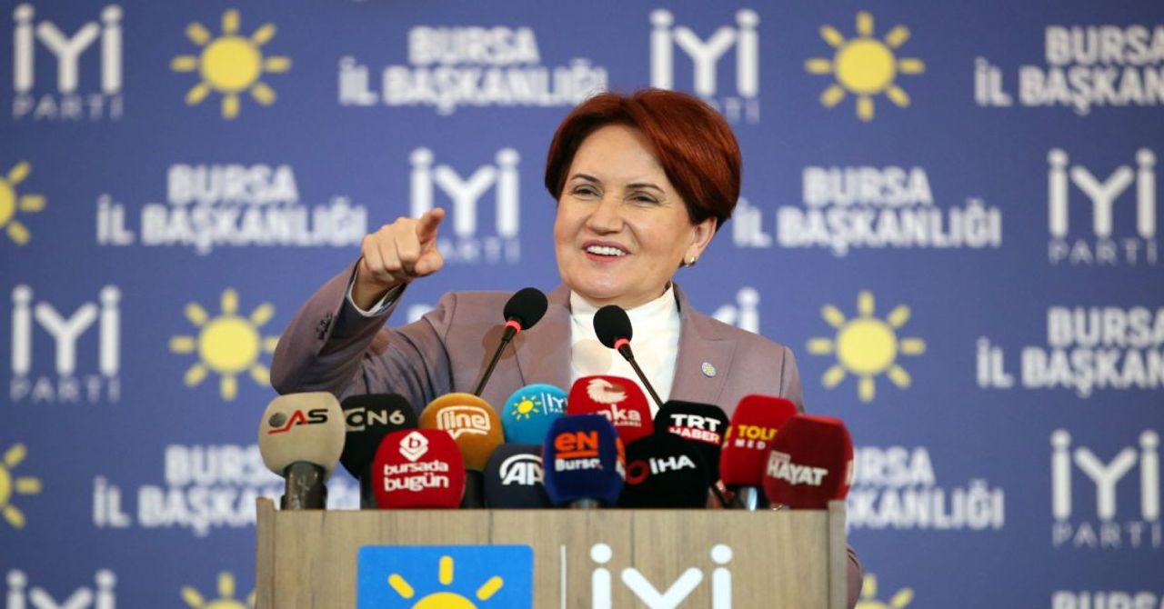 Meral Akşener’den İYİ Parti’ye mesaj: ‘Fotoğraflarımı parti binalarından indirin’ Meral Akşener’den İYİ Parti’ye mesaj: ‘Fotoğraflarımı parti binalarından indirin’