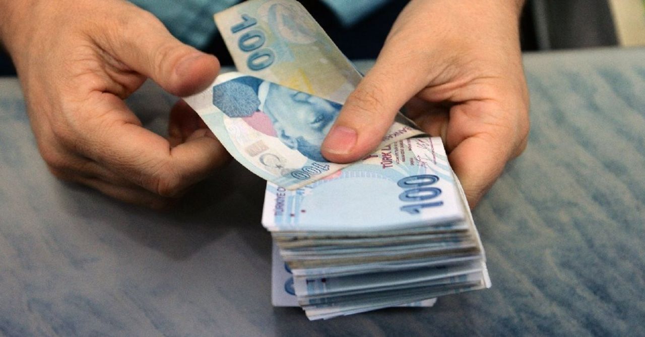 Merkez Bankası enflasyon raporunu duyurdu: Dezenflasyon süreci başladı Merkez Bankası enflasyon raporunu duyurdu: Dezenflasyon süreci başladı