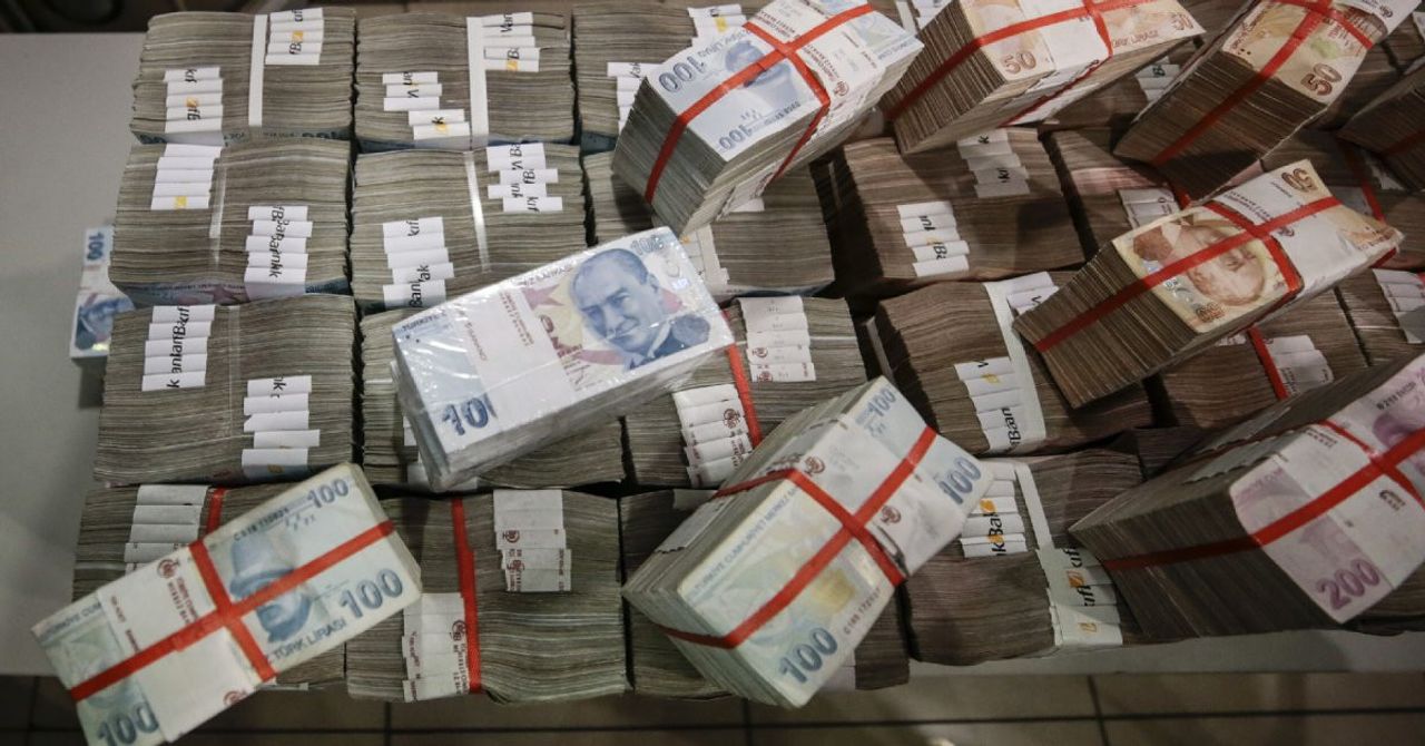 Merkez Bankası faiz kararını açıklıyor: Uzman isimden ‘O tarihe kadar sabit kalacak tahmini’ Merkez Bankası faiz kararını açıklıyor: Uzman isimden ‘O tarihe kadar sabit kalacak tahmini’