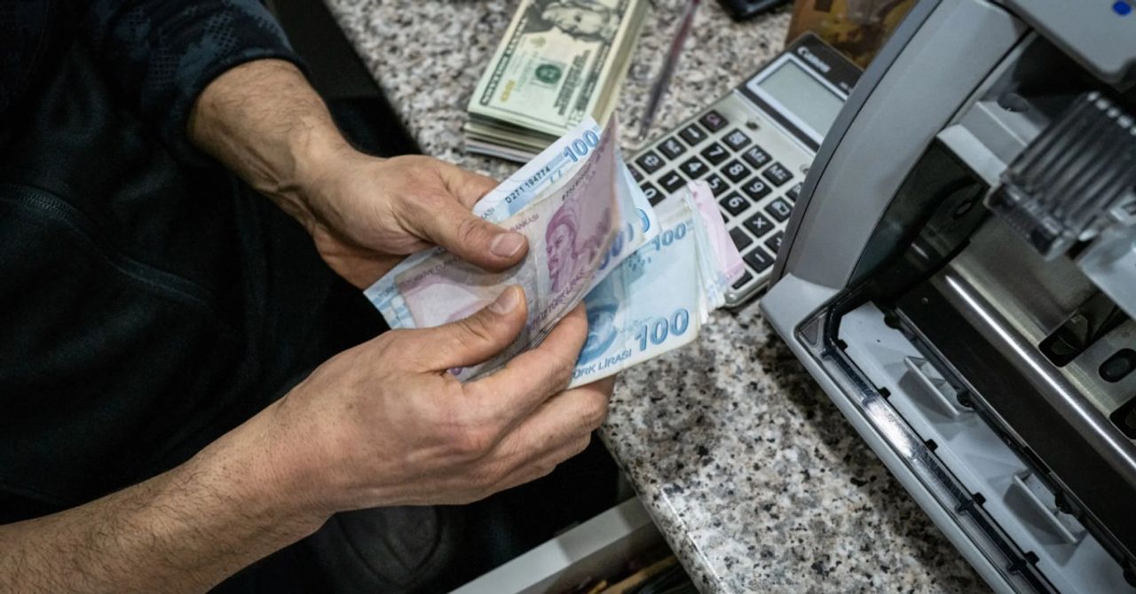 Merkez Bankası verileri sırrı ortaya çıkardı: Bankaların mevduat faizi oranları şaşırttı Merkez Bankası verileri sırrı ortaya çıkardı: Bankaların mevduat faizi oranları şaşırttı
