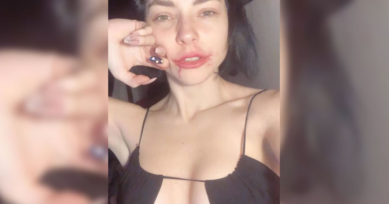 Merve Boluğur Merve Boluğur