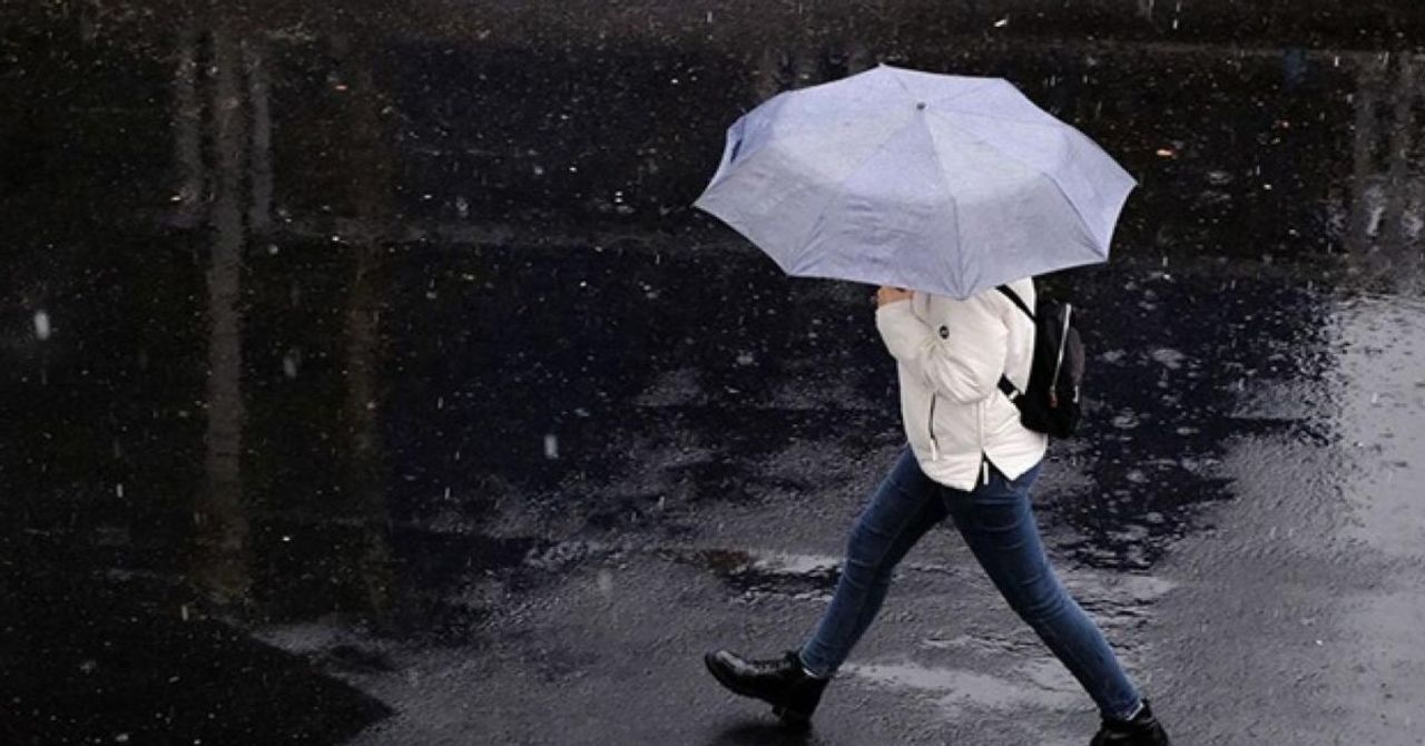 Meteoroloji ‘kapıyı çalıyor’ diyerek uyardı: Çok sayıda ile sağanak yağış uyarısı Meteoroloji ‘kapıyı çalıyor’ diyerek uyardı: Çok sayıda ile sağanak yağış uyarısı