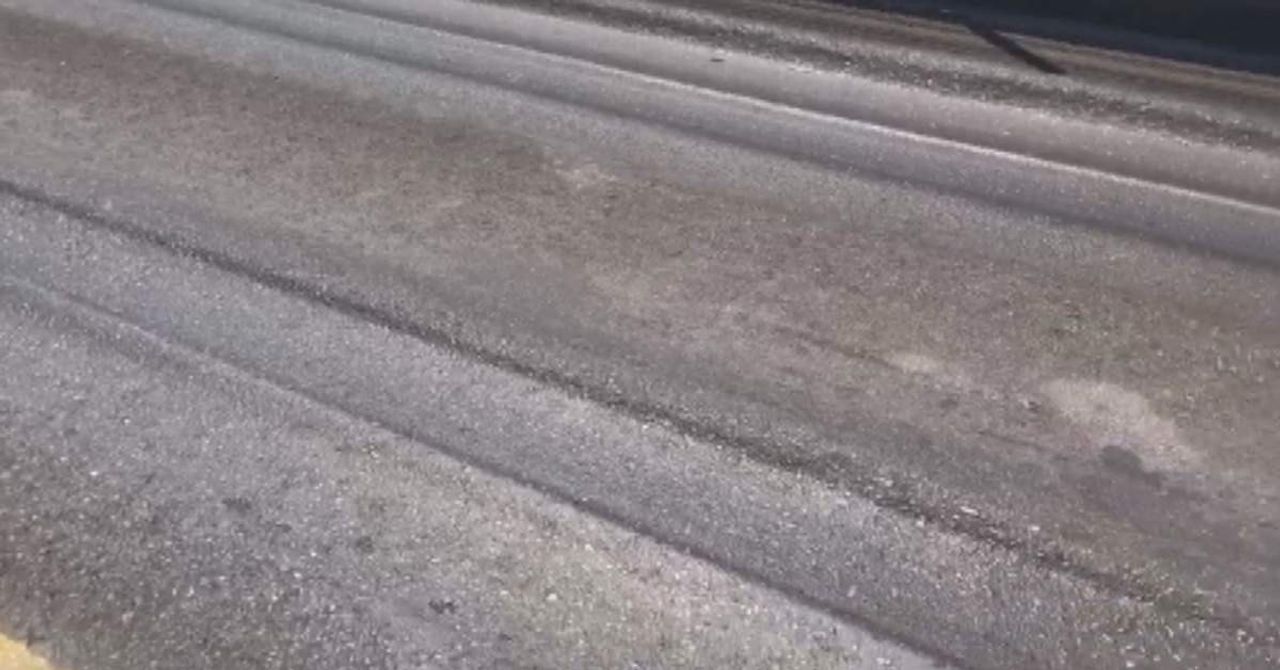 Metrobüs Yolu Eridi Metrobüs Yolu Eridi