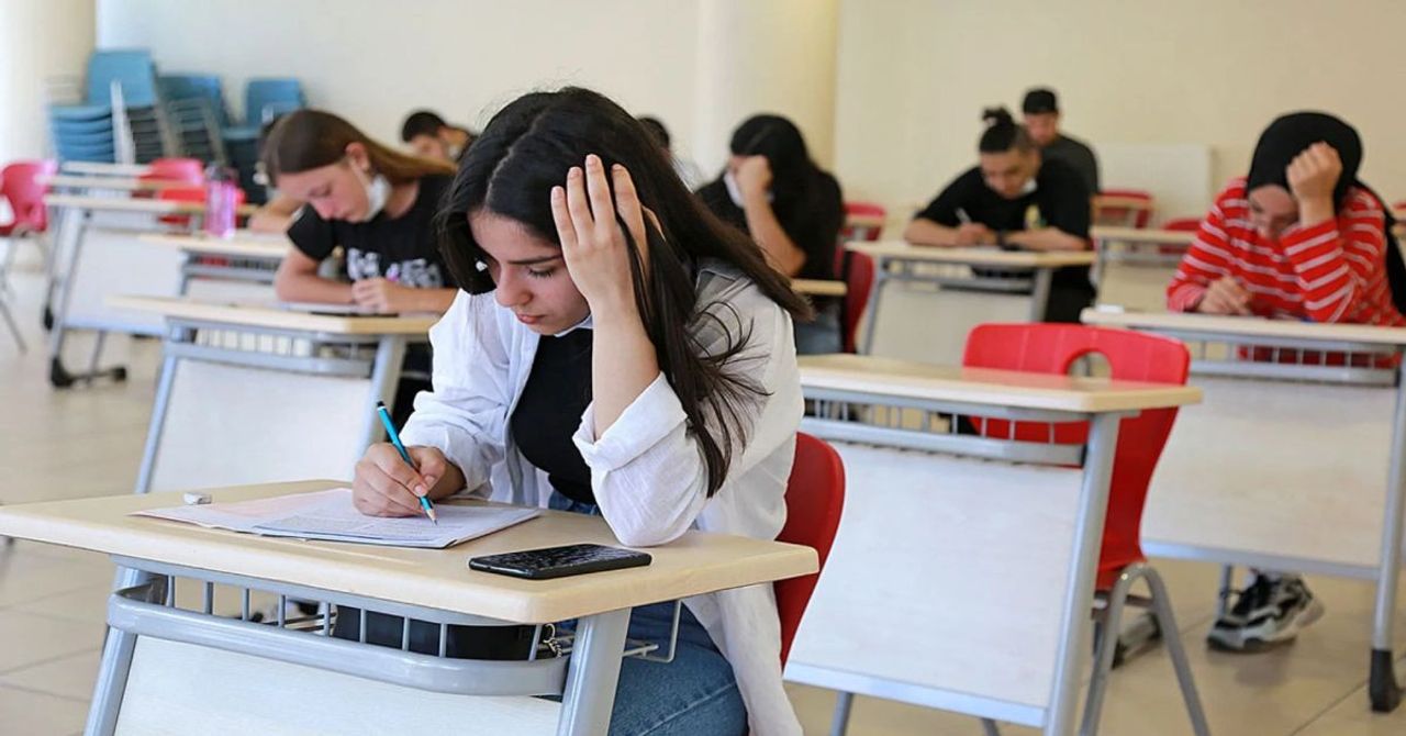 Milyonlarca öğrenci için zaman daralıyor: 2024 LGS sınavı ne zaman yapılacak? Milyonlarca öğrenci için zaman daralıyor: 2024 LGS sınavı ne zaman yapılacak?