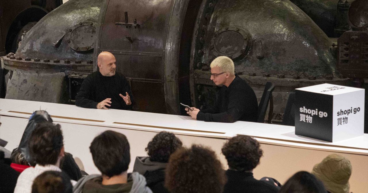 Modacı Hussein Chalayan Modacı Hussein Chalayan