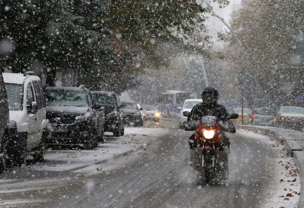 Motorlu kurye Motorlu kurye