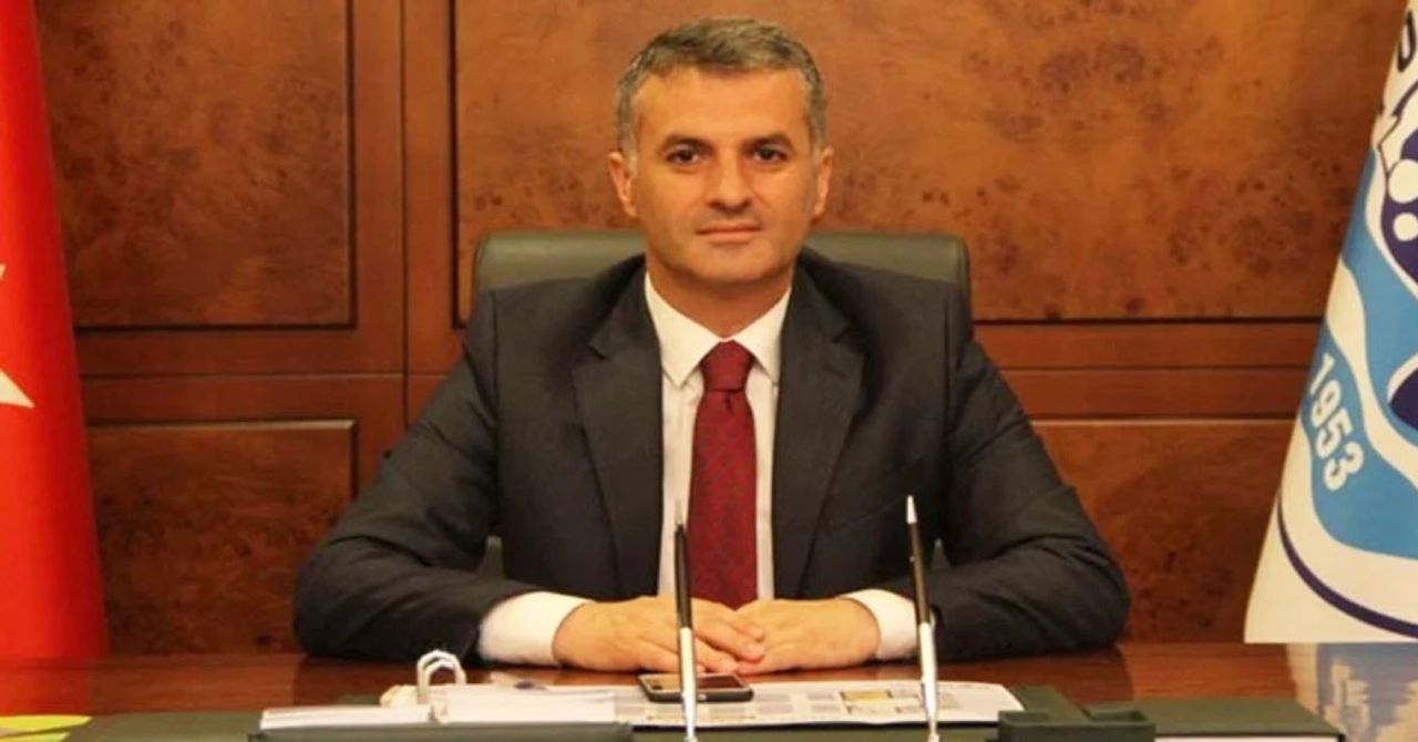 Müsavat Dervişoğlu sonrası ilk istifa: İYİ Partili Belediye Başkanı partiden ayrıldı Müsavat Dervişoğlu sonrası ilk istifa: İYİ Partili Belediye Başkanı partiden ayrıldı