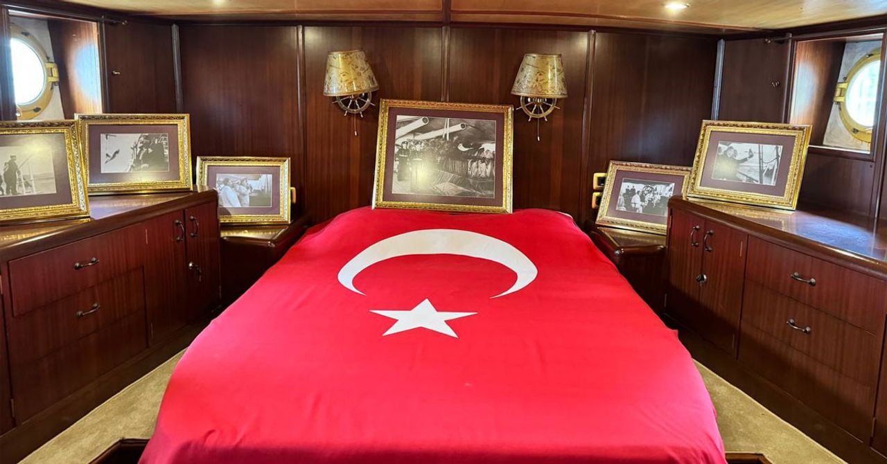 Mustafa Kemal Atatürk