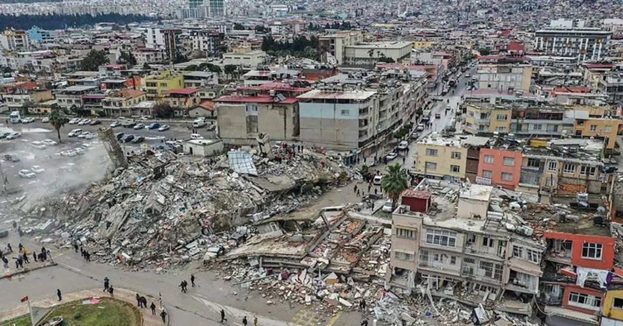 Naci Görür Deprem-1 Naci Görür Deprem-1