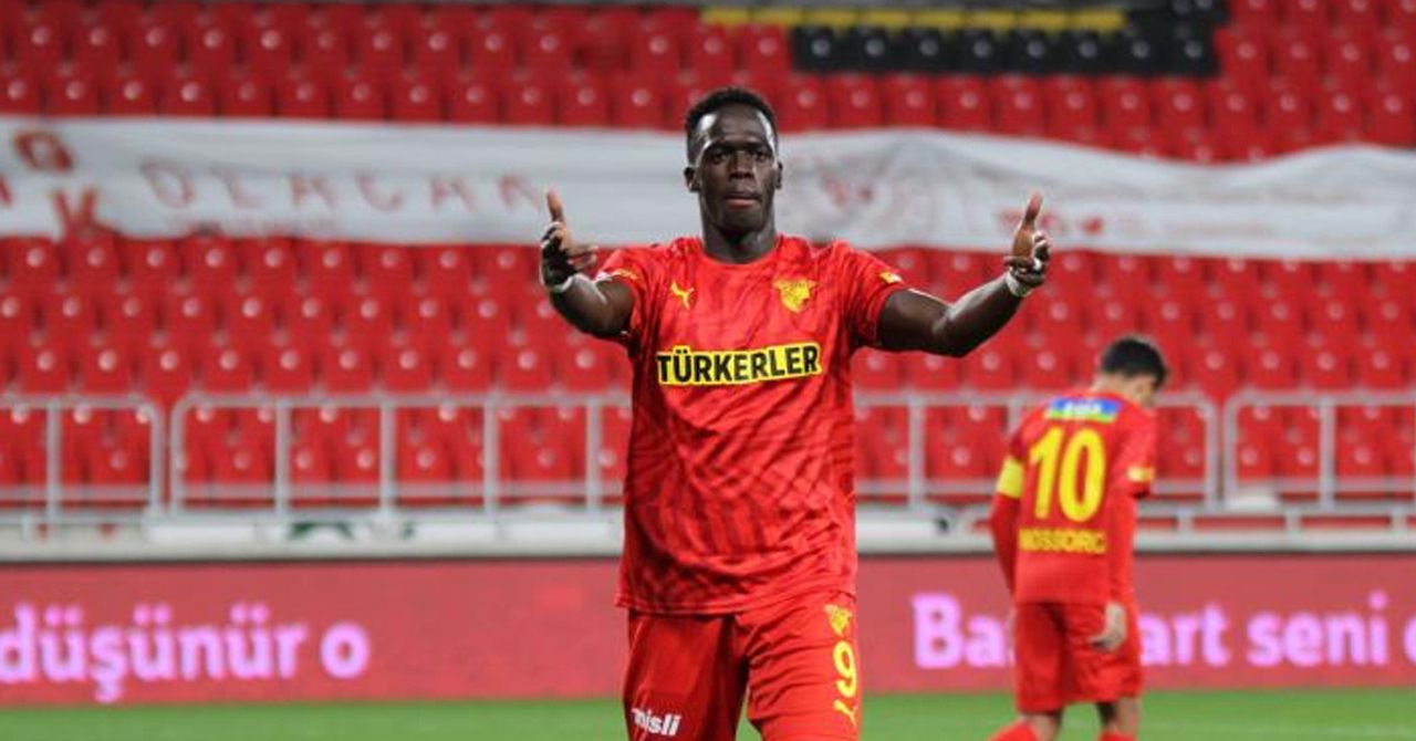Ndiaye, Göztepe Ndiaye, Göztepe