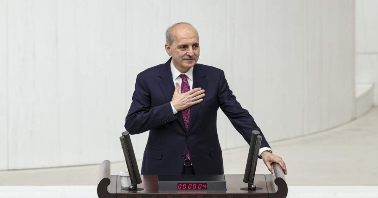 Numan Kurtulmuş Numan Kurtulmuş