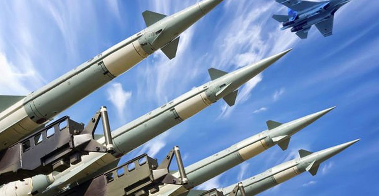 O ülkenin Savunma Kuvvetleri Komutanı O ülkenin Savunma Kuvvetleri Komutanı