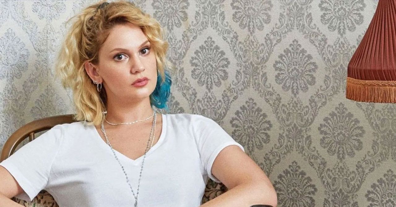 Farah Zeynep Abdullah Masumlar Apartmanı Farah Zeynep Abdullah Masumlar Apartmanı
