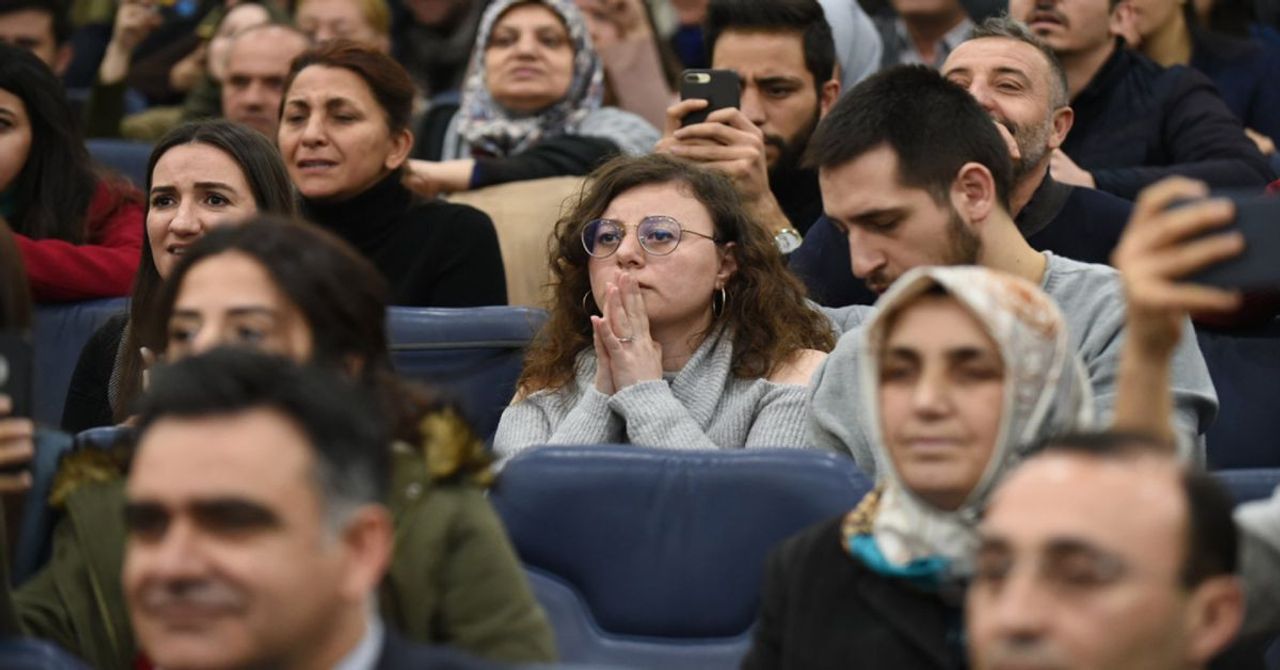 Öğretmen adaylarının beklediği an geldi: Bakan Tekin atamalarla ilgili açıklama yapacak Öğretmen adaylarının beklediği an geldi: Bakan Tekin atamalarla ilgili açıklama yapacak