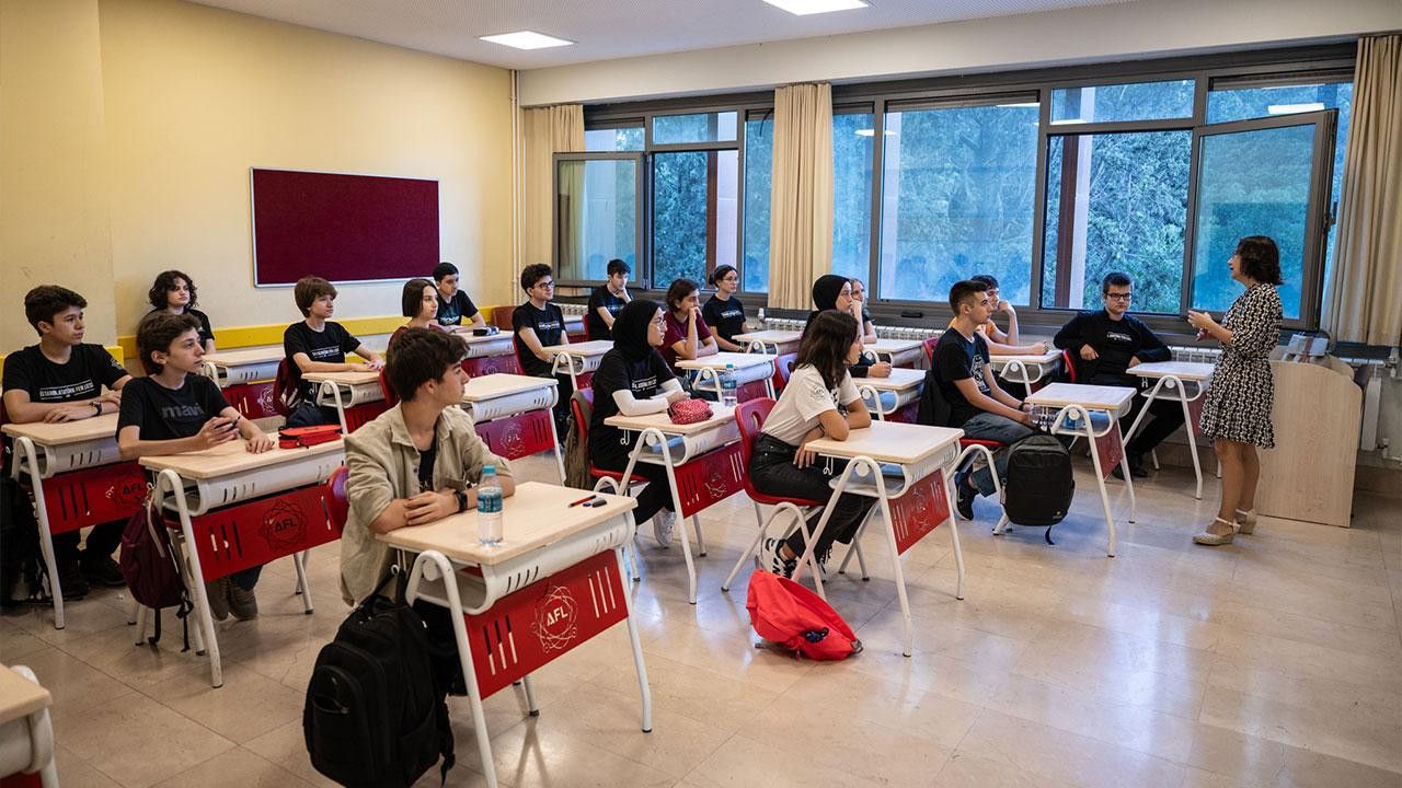 Okul müdürlüklerine eyvah dedirtecek sistem yolda! 5 Nisan’da yürürlüğe giriyor Okul müdürlüklerine eyvah dedirtecek sistem yolda! 5 Nisan’da yürürlüğe giriyor
