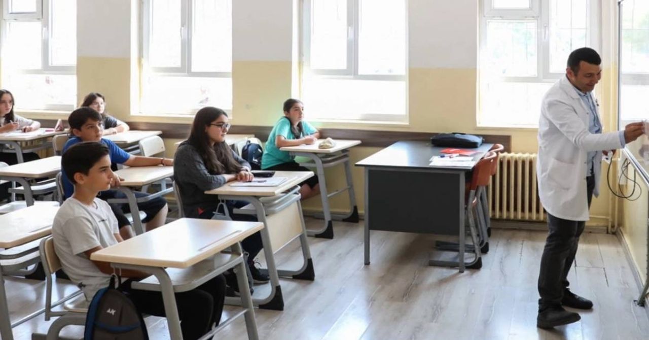 Okullar Yeni Dönem