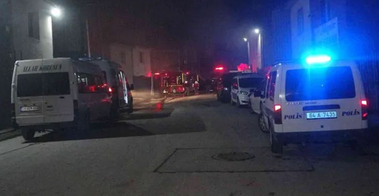 Olay yerine itfaiye, polis ve sağlık ekipleri sevk edildi Olay yerine itfaiye, polis ve sağlık ekipleri sevk edildi