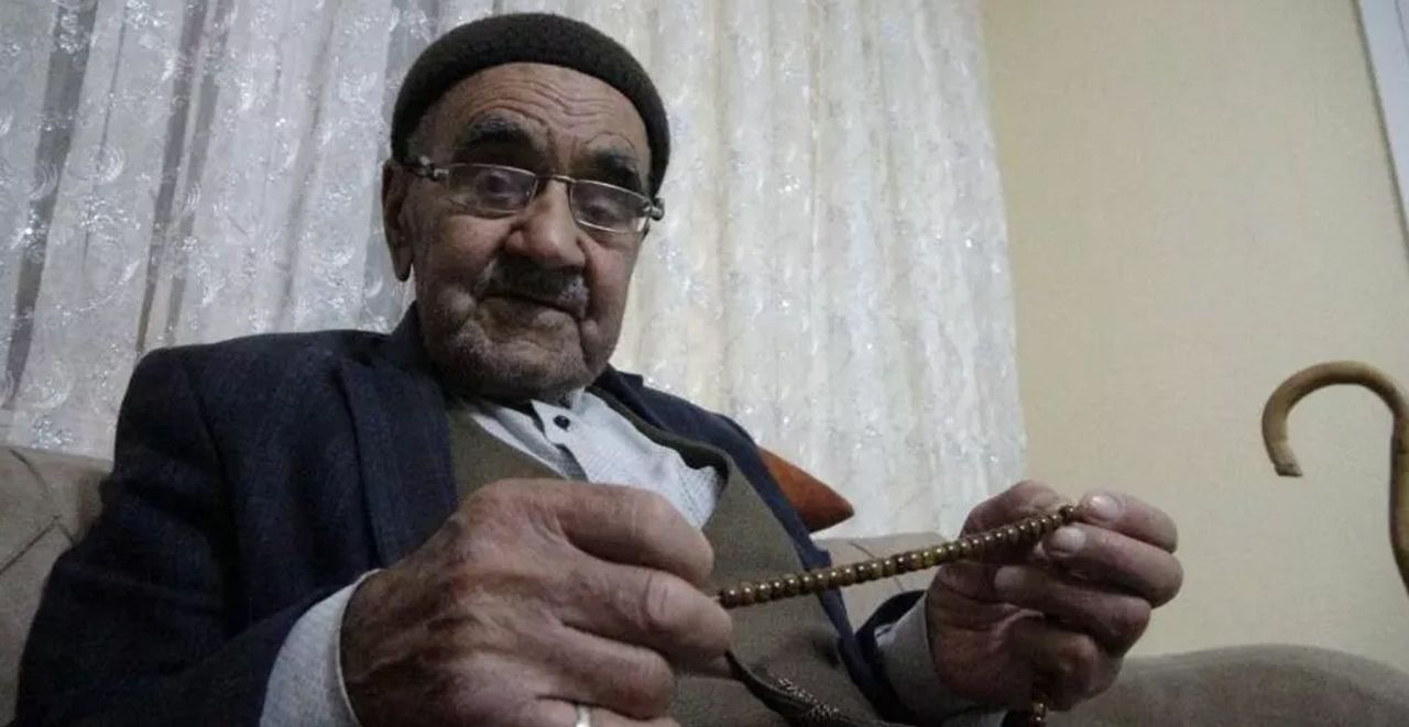Ömründe sadece 5 defa doktora gitti Ömründe sadece 5 defa doktora gitti