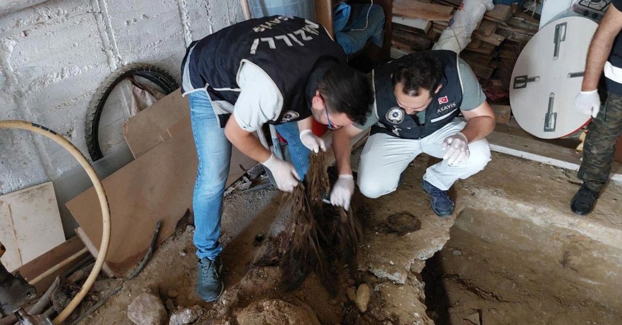 Özel ekip kuruldu, telefon kayıtları incelendi Özel ekip kuruldu, telefon kayıtları incelendi