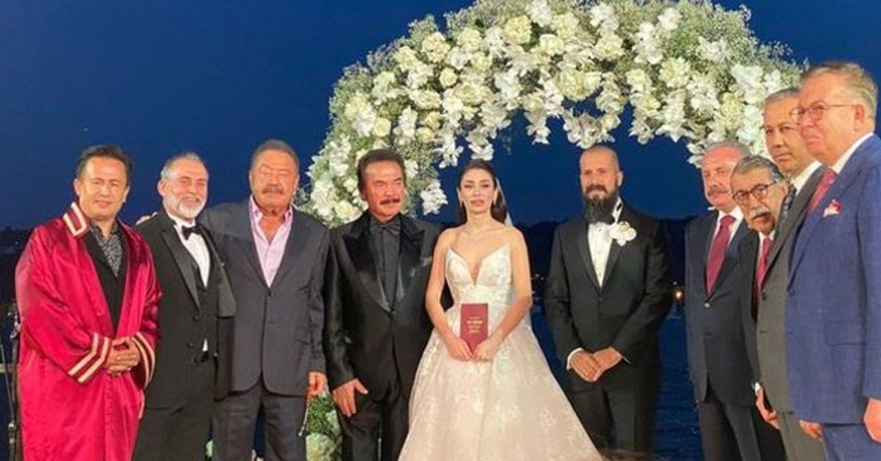 Orhan Gencebay hastaneye kaldırıldı Orhan Gencebay hastaneye kaldırıldı