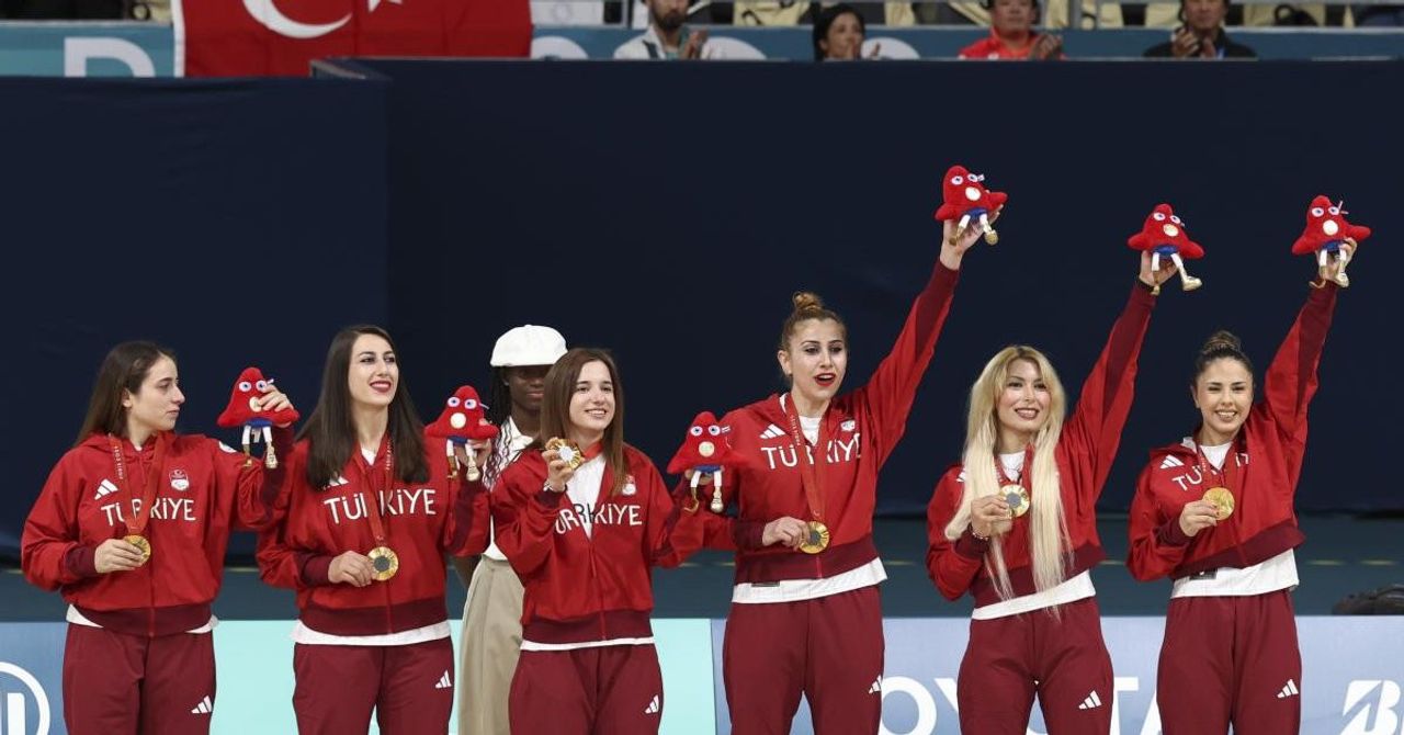 Paris Paralimpik Olimpiyatlarına Türkiye damgası: 28 madalya ile rekor kırıldı Paris Paralimpik Olimpiyatlarına Türkiye damgası: 28 madalya ile rekor kırıldı