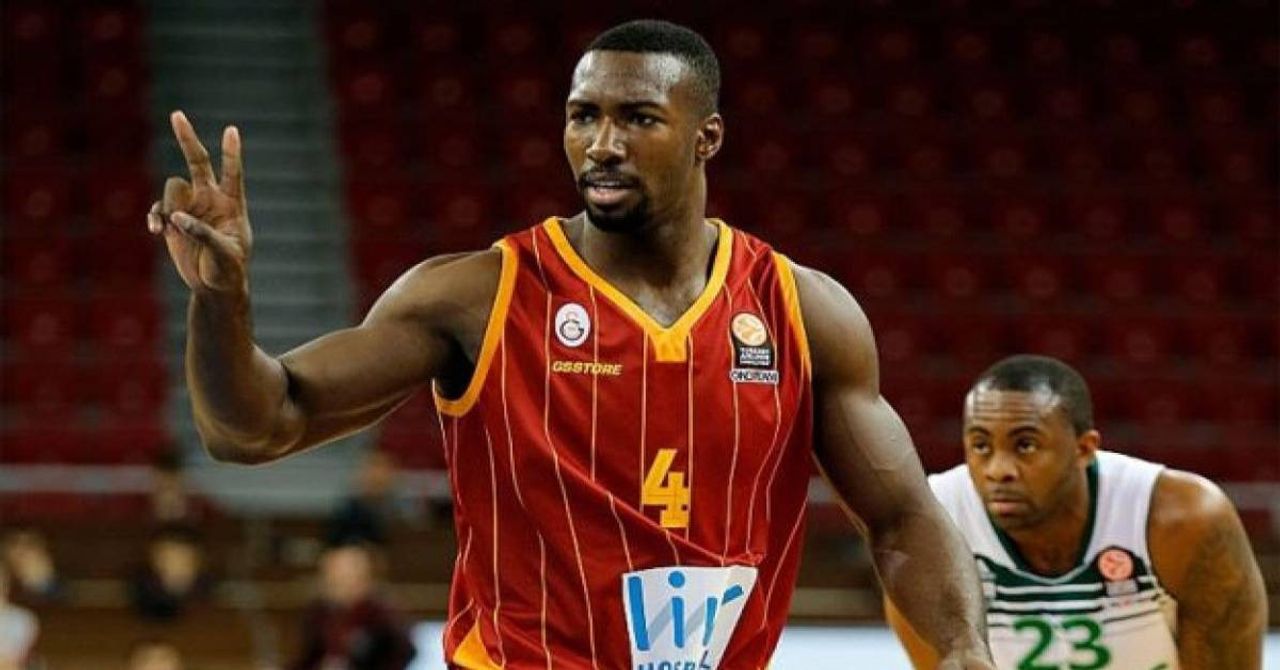 Patric Young Galatasaray Patric Young Galatasaray