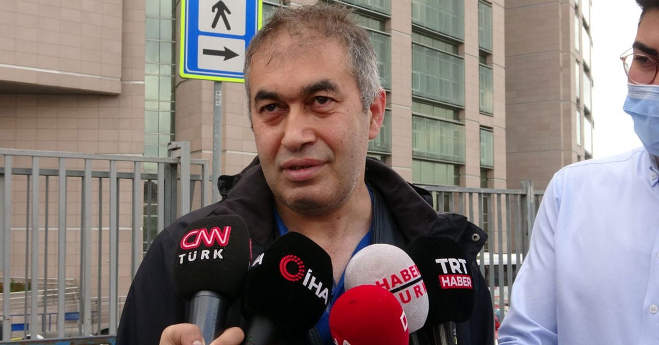 Pitbull cinsi köpeğini yoldan geçen vatandaşa saldırtan şahıs: İstesem silah alır sıkardım! Pitbull cinsi köpeğini yoldan geçen vatandaşa saldırtan şahıs: İstesem silah alır sıkardım!