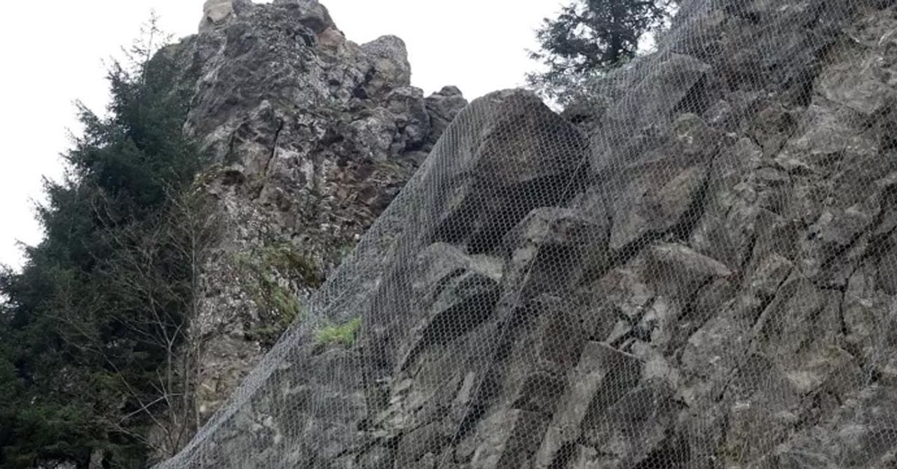 Riskli yamaçlara, Riskli yamaçlara,