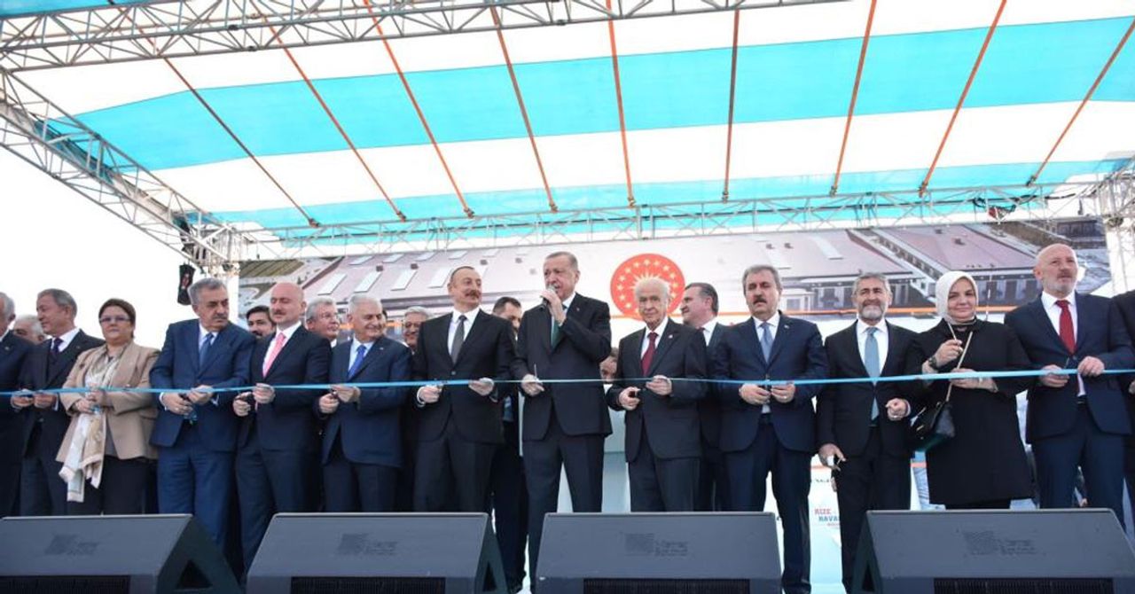 Rize-Artvin Havalimanı Cumhurbaşkanı Recep Tayyip Erdoğan Rize-Artvin Havalimanı Cumhurbaşkanı Recep Tayyip Erdoğan