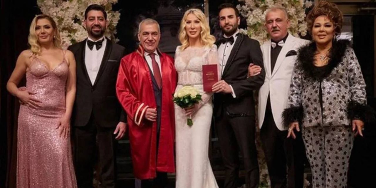 safiye soymanın olay kıyafeti safiye soymanın olay kıyafeti