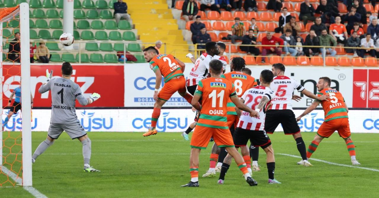 Samsunspor Alanyaspor maçı ne zaman, saat kaçta ve hangi kanalda? (Canlı yayın bilgisi) Samsunspor Alanyaspor maçı ne zaman, saat kaçta ve hangi kanalda? (Canlı yayın bilgisi)