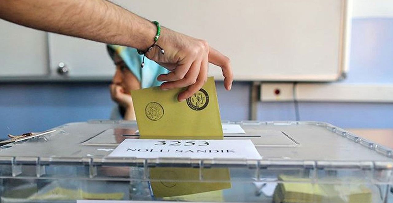 Seçim yaklaşırken anketler gelmeye başladı Seçim yaklaşırken anketler gelmeye başladı