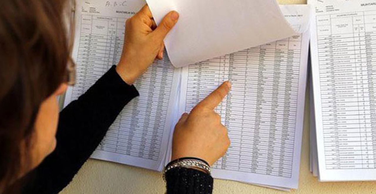 Seçmen listeleri askıda Seçmen listeleri askıda
