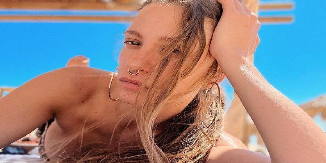 Serenay Sarıkaya tatil pozları Serenay Sarıkaya tatil pozları